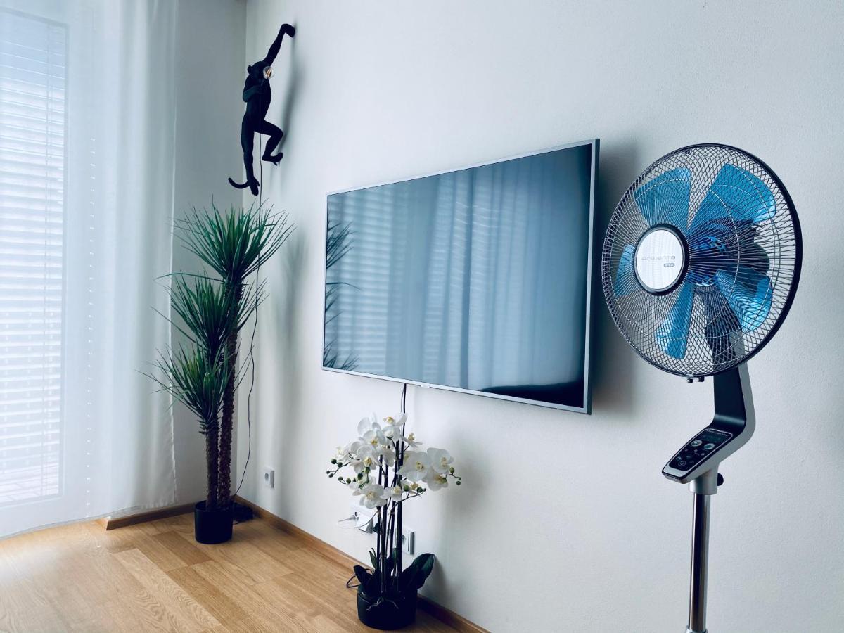 Business Apartments Бърно Екстериор снимка