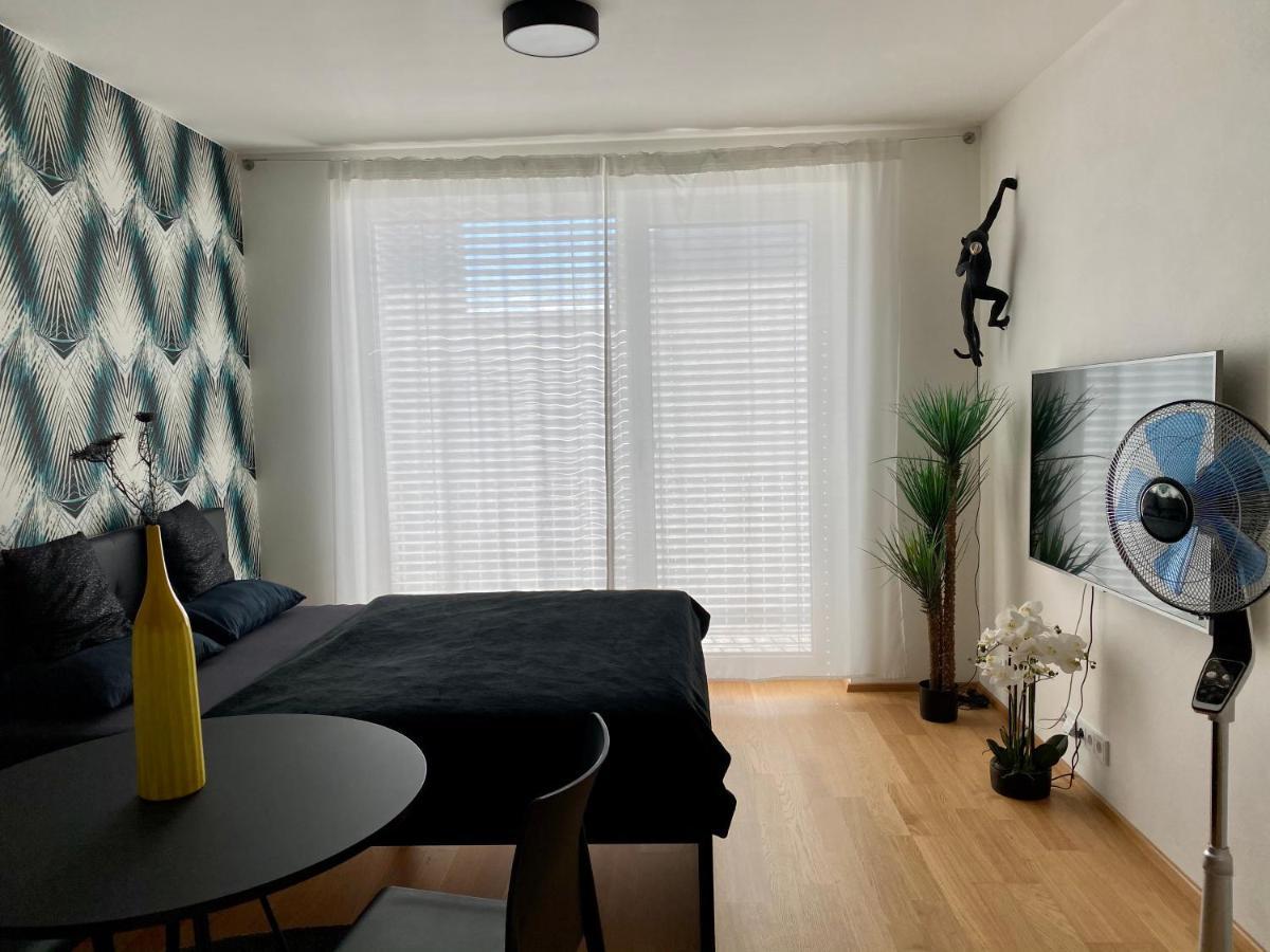 Business Apartments Бърно Екстериор снимка